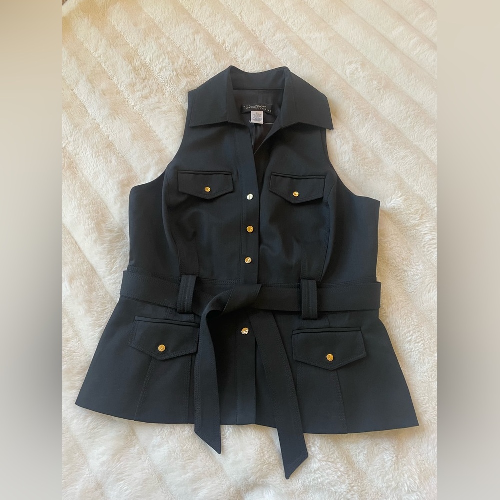 Caché Vest. - Picture 2 of 15